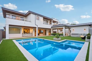 La Carlita Pl-L0406-061.jpg