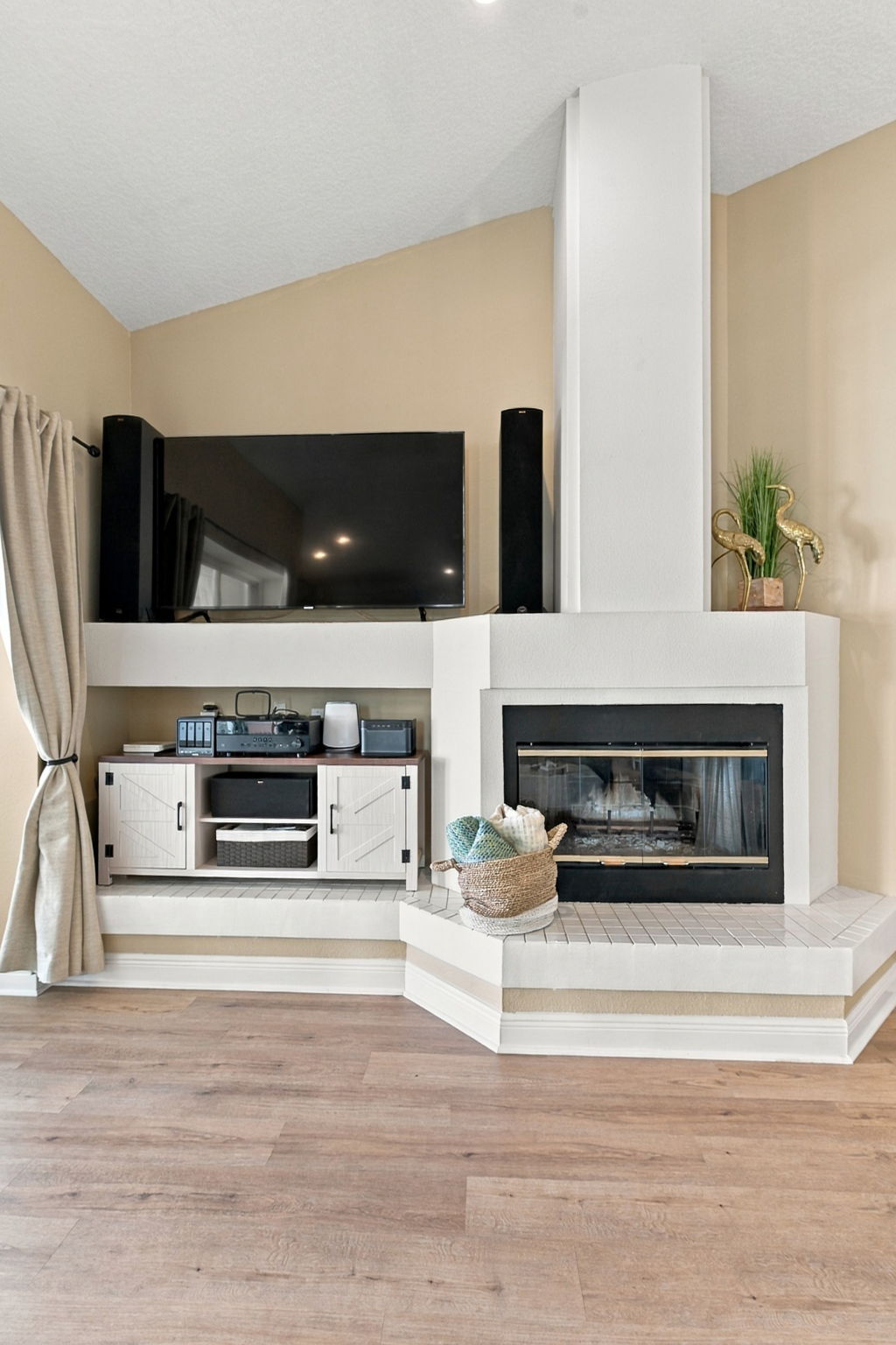 Family Room2