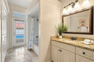Bathroom2