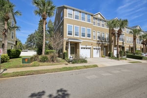 Bayshore Pointe Dr-002.jpg