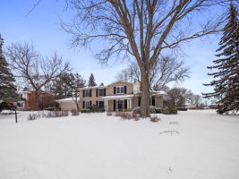 2967 Bloomfield Shore Dr, West Bloomfield Township, MI 48323, USA Photo 18
