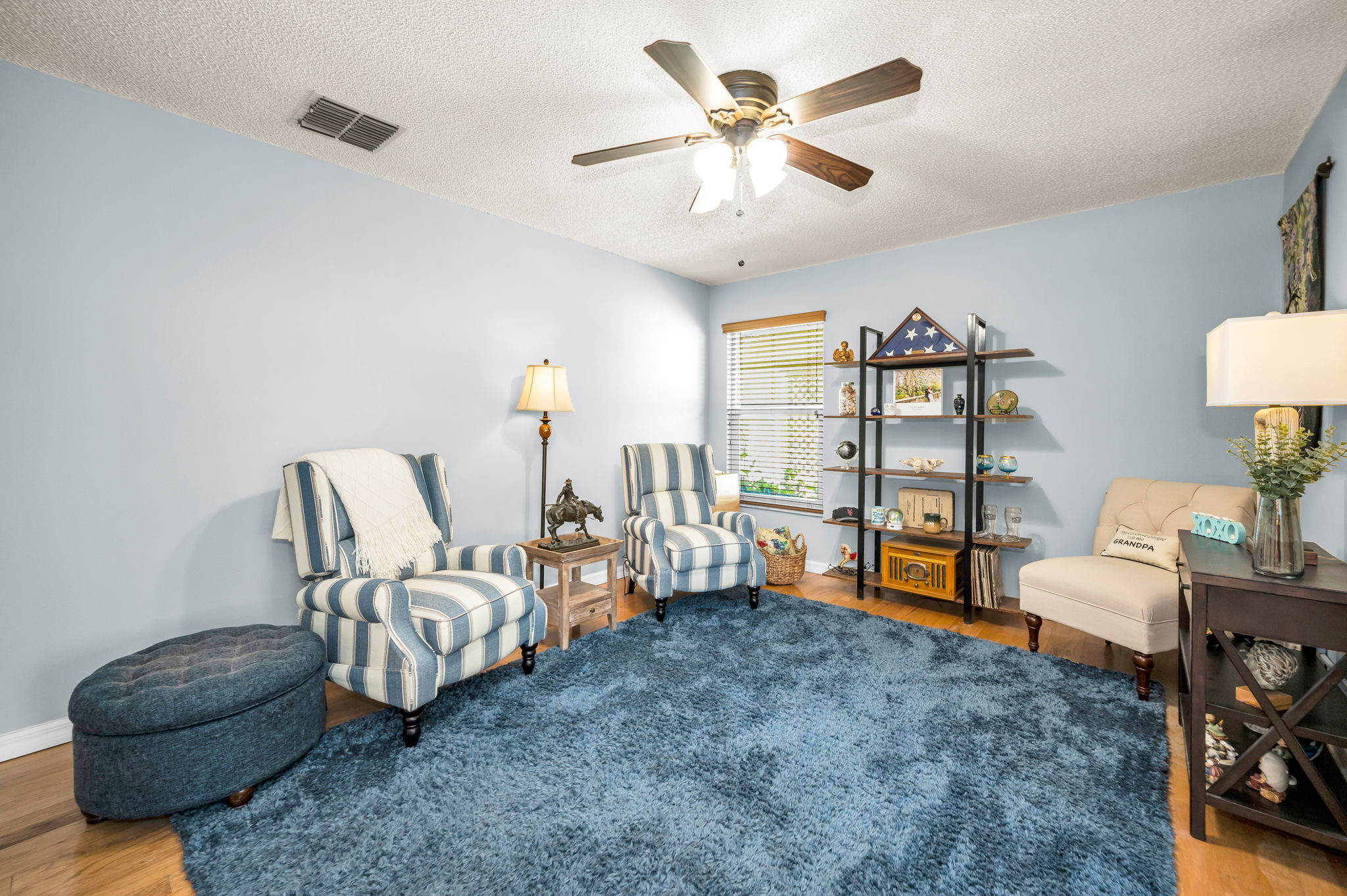 Family Room4