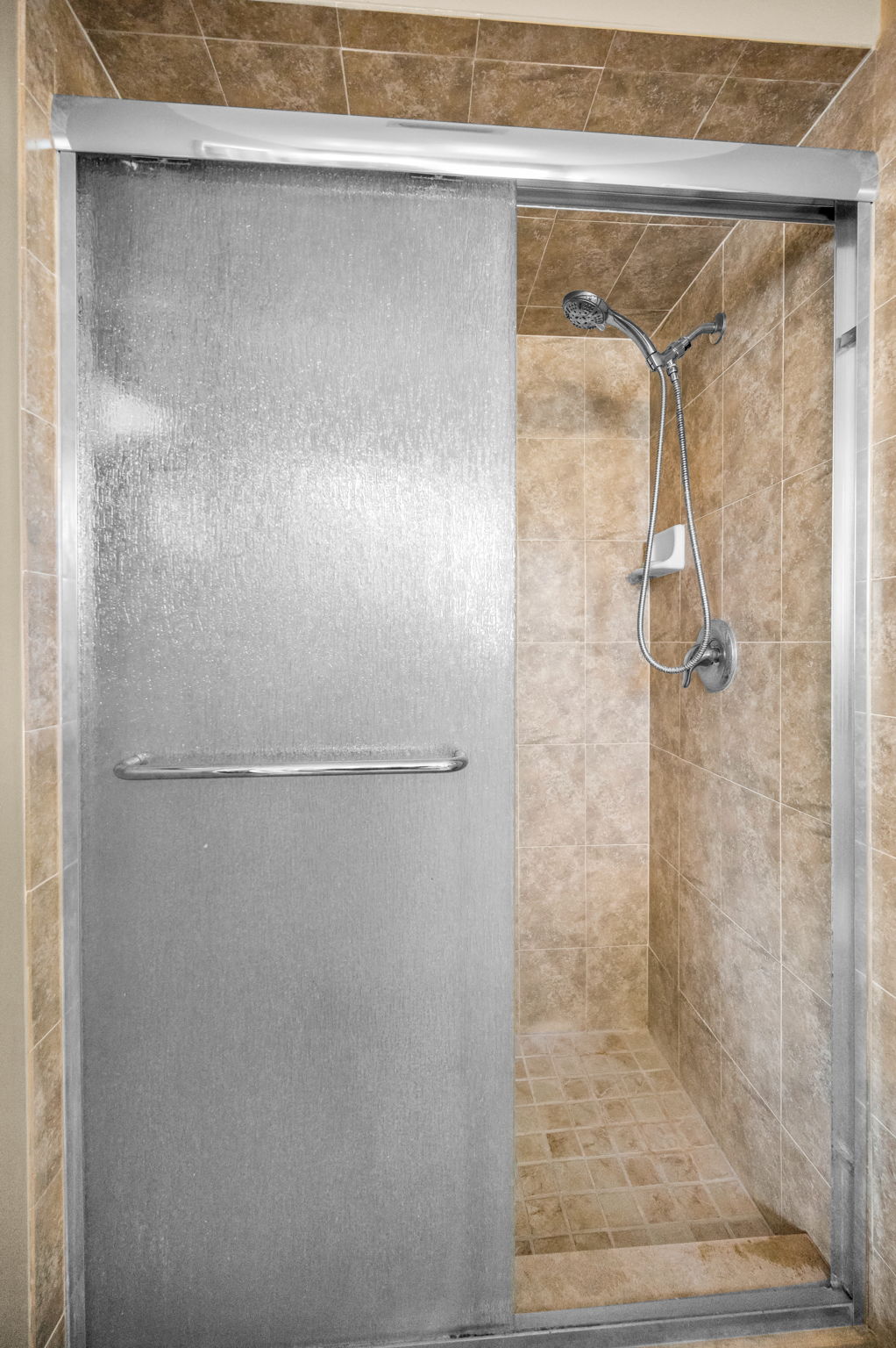 Primary Bathroom1b