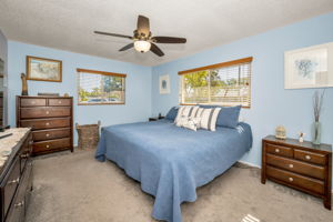 Primary Bedroom1a
