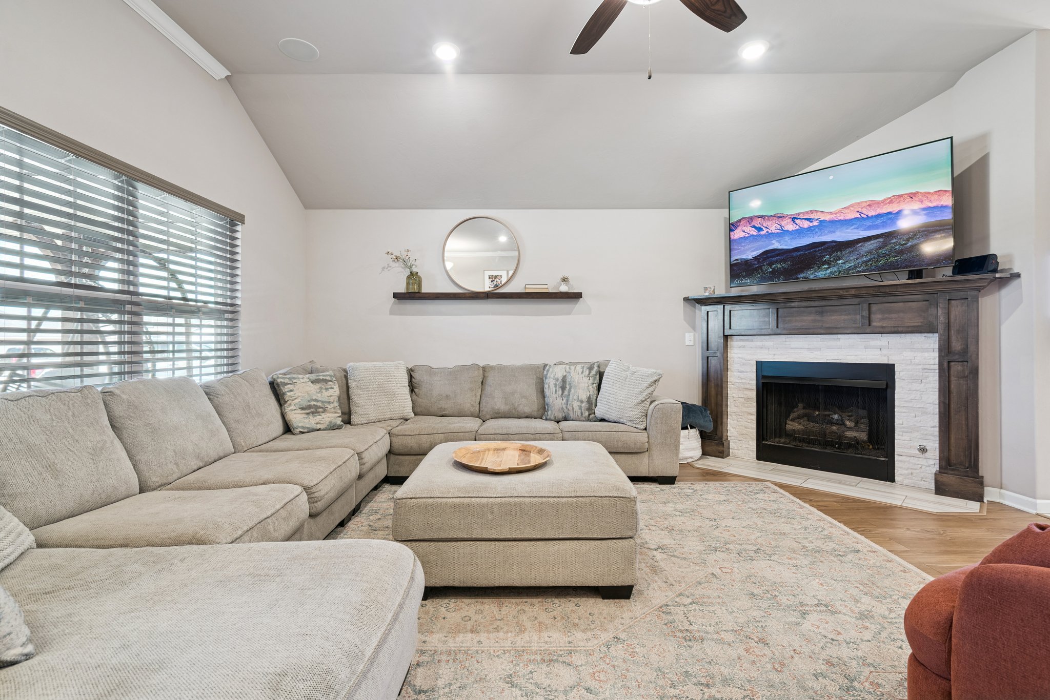 2968 NW 184th Terrace_011.jpg