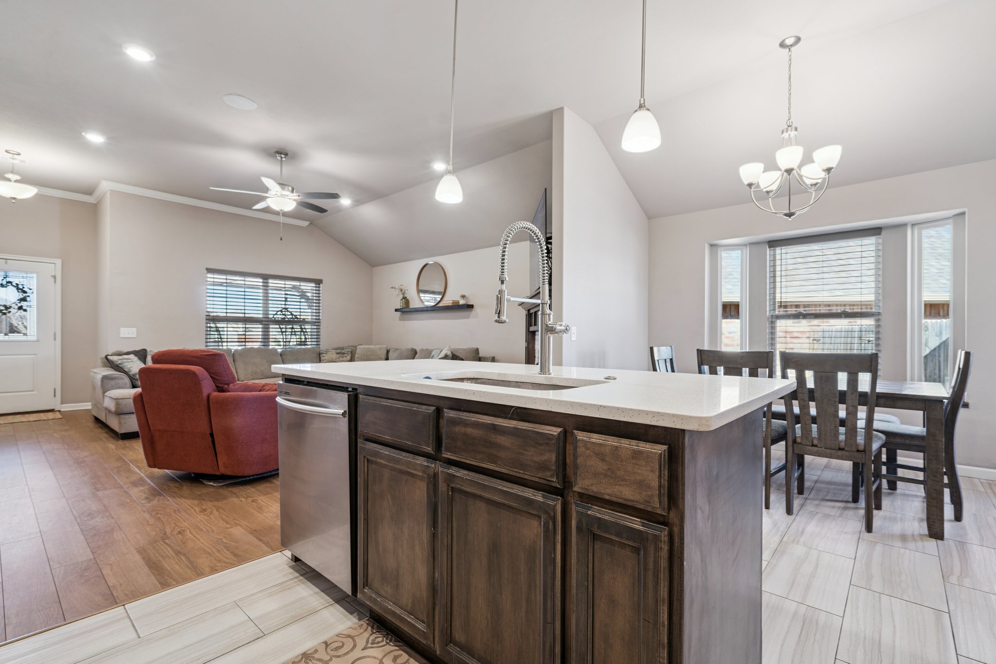 2968 NW 184th Terrace_016.jpg