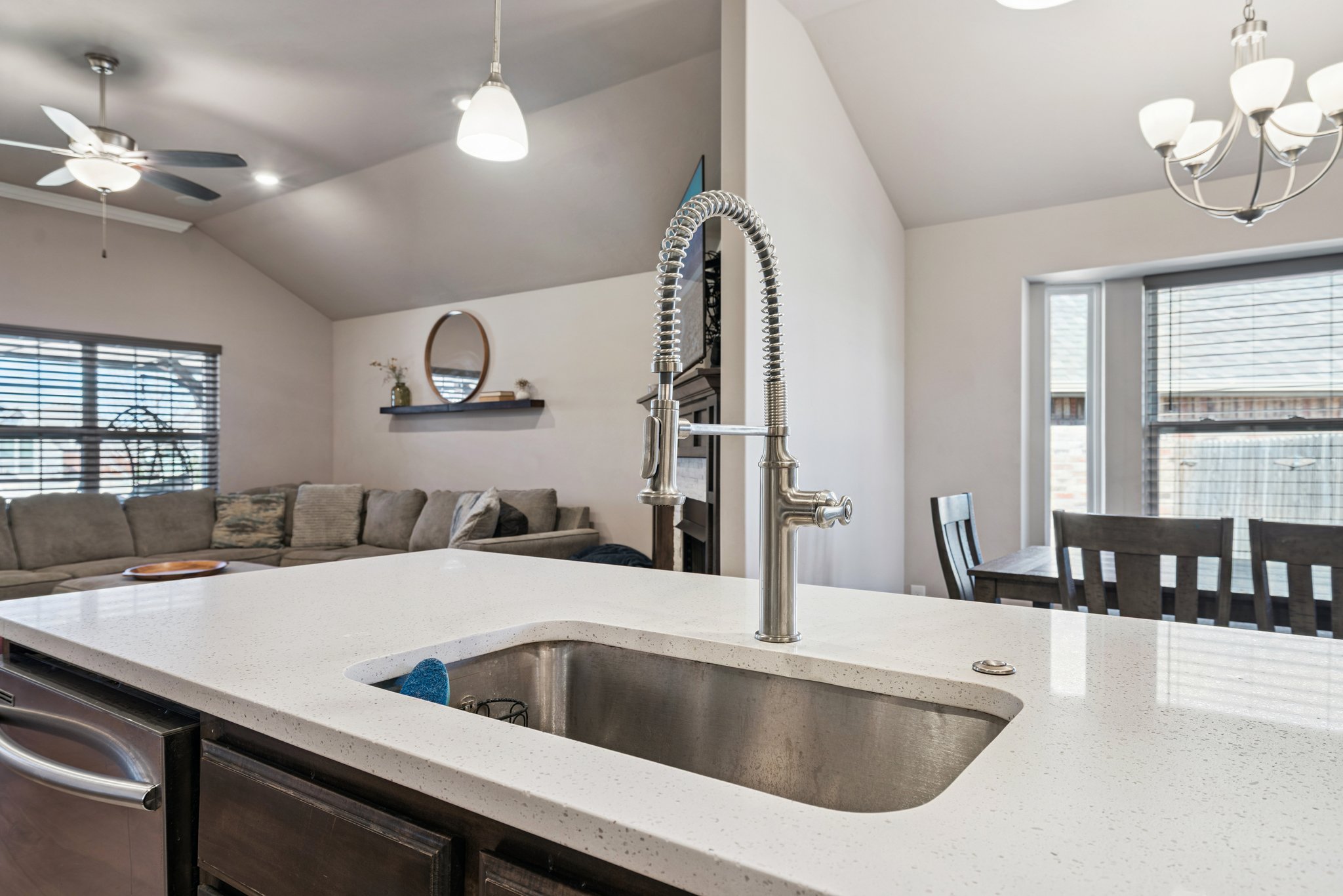 2968 NW 184th Terrace_017.jpg