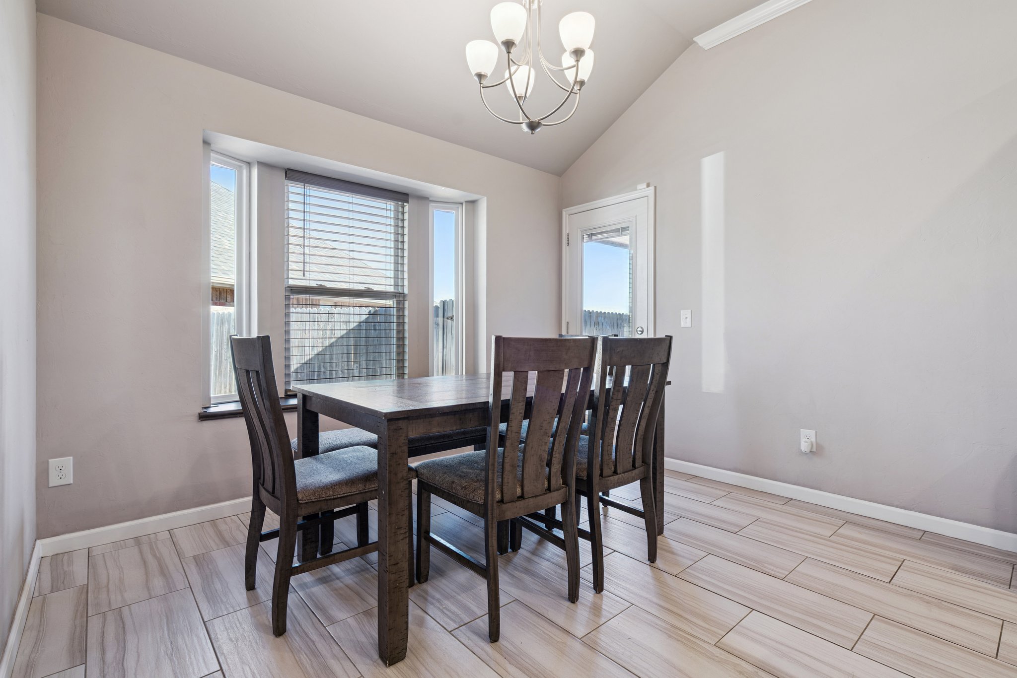 2968 NW 184th Terrace_023.jpg