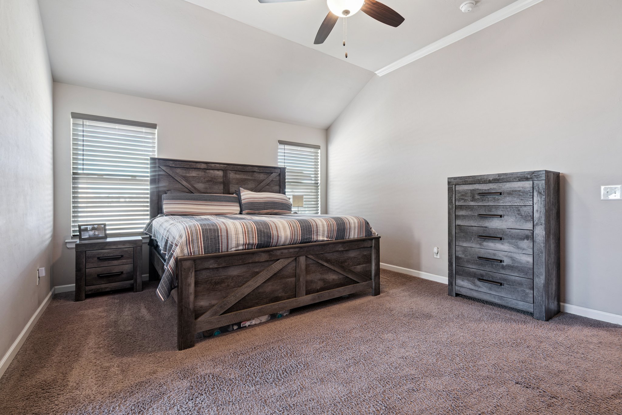 2968 NW 184th Terrace_025.jpg