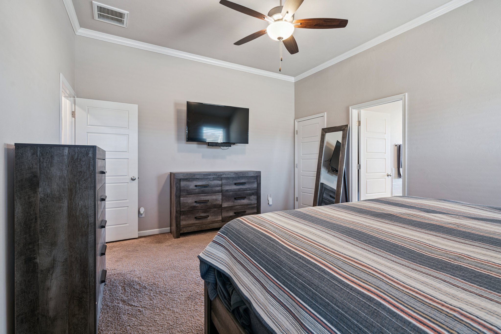 2968 NW 184th Terrace_026.jpg