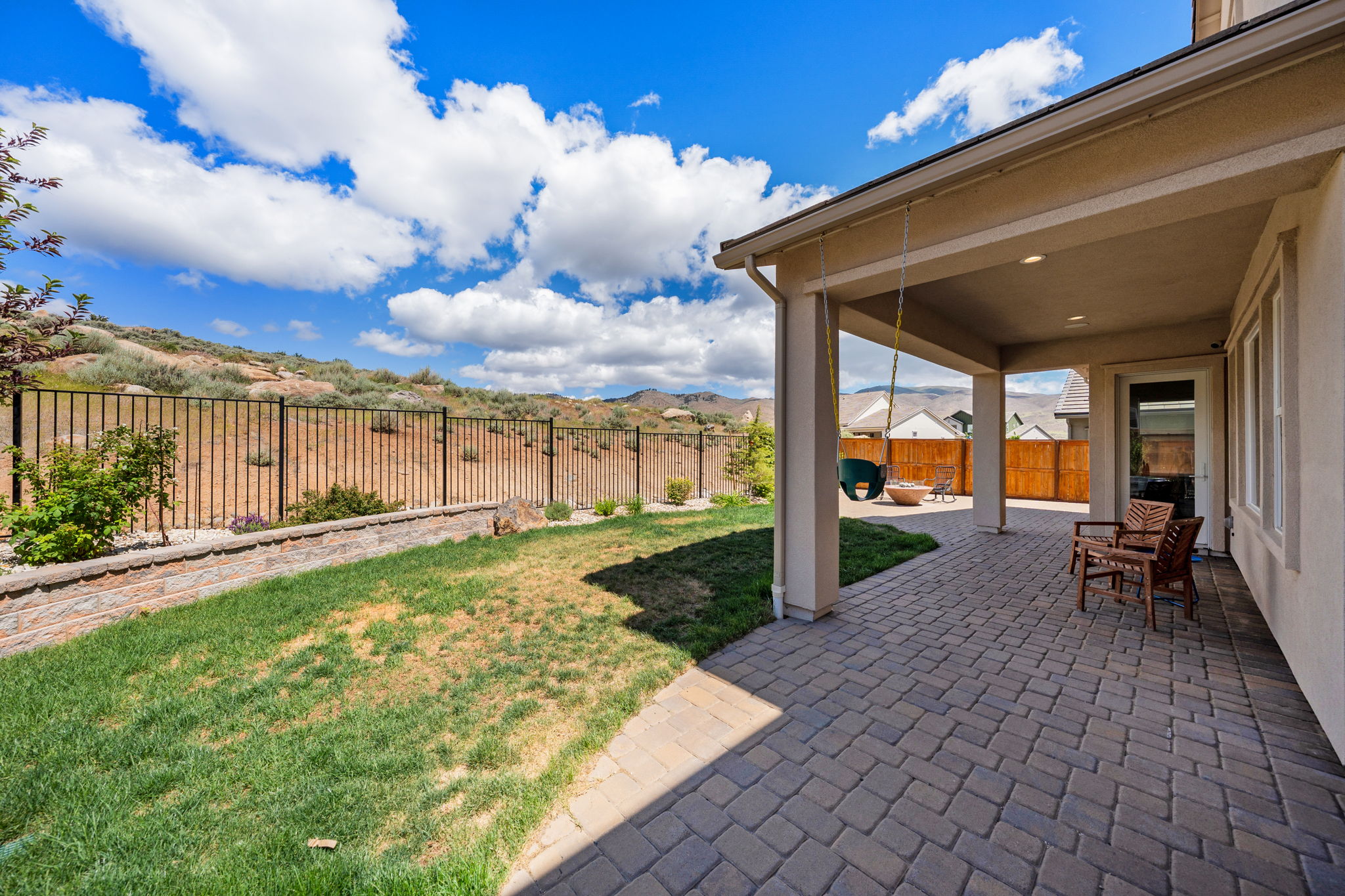  Photo 61