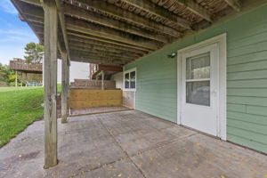  Photo 49