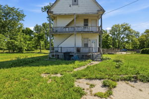  Photo 24