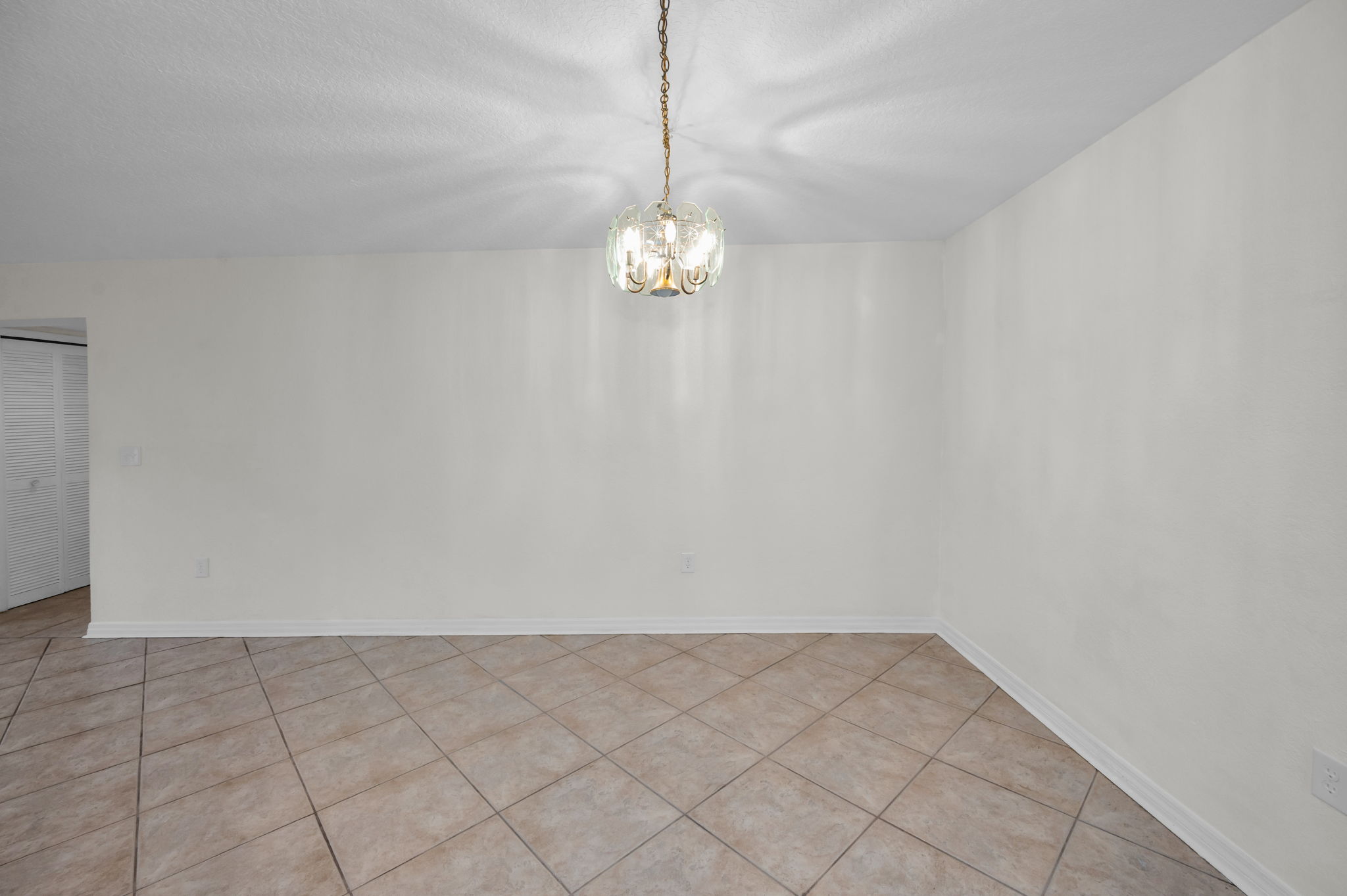 Dining Room2