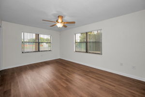 Primary Bedroom1a