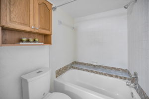 Bathroom2b