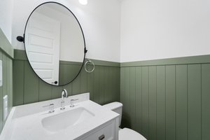  Photo 9