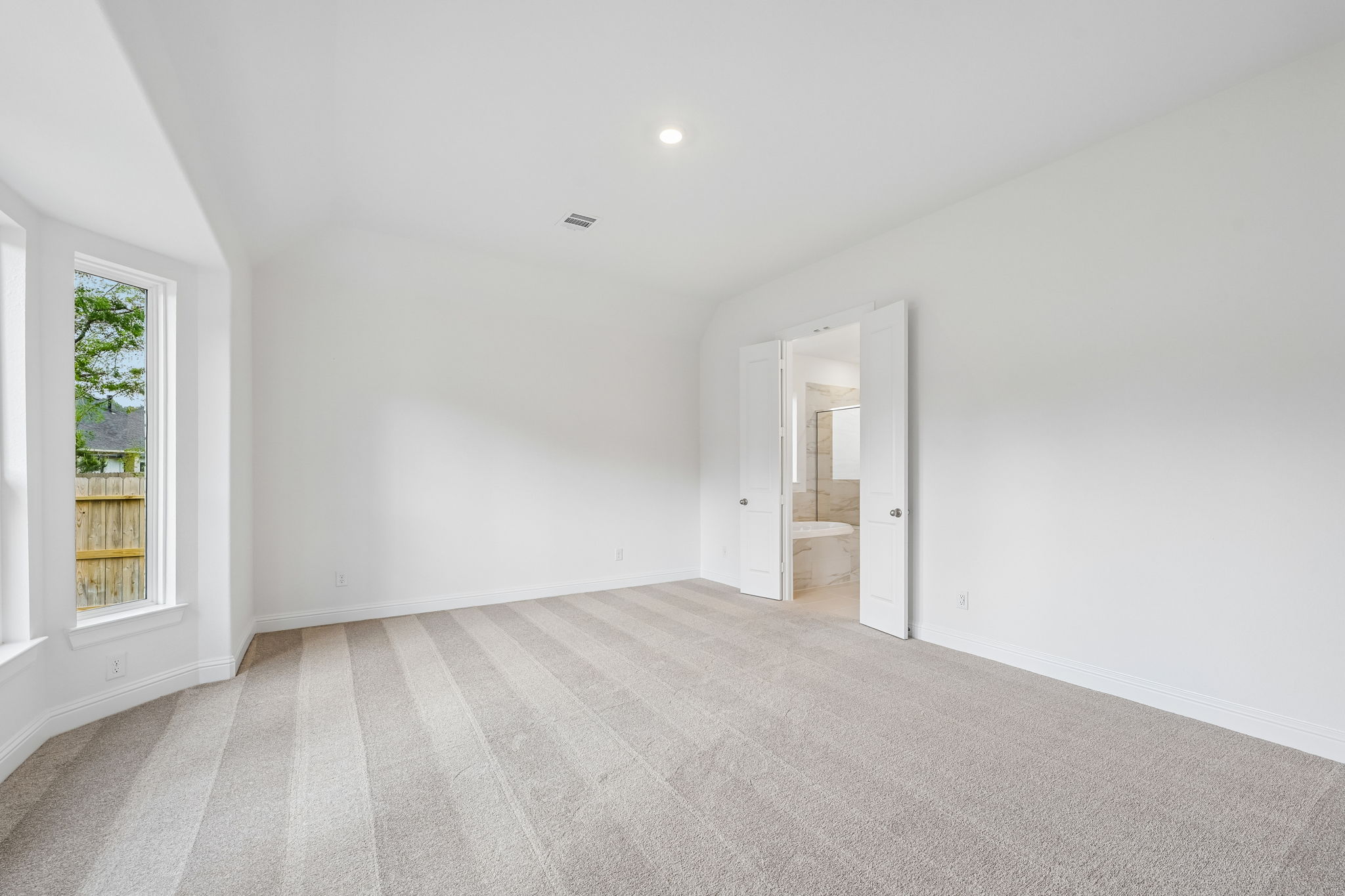 29723 Brushy Gables Dr-S2404-018