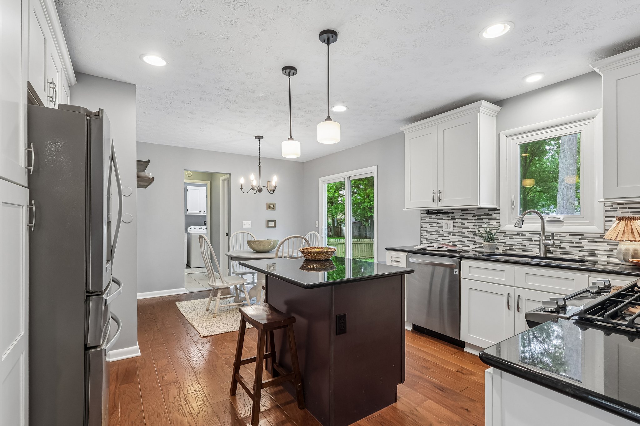 Schwartz Rd-S2105-013.jpg