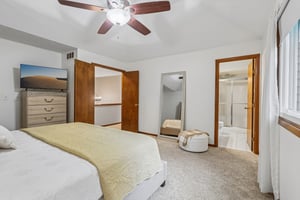 Schwartz Rd-S2105-030.jpg