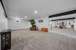  Photo 49