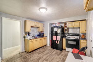 N Denny St-013