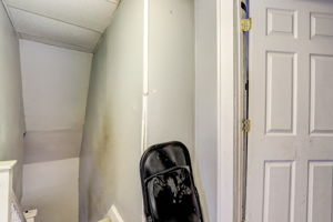 N Denny St-022
