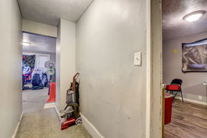 N Denny St-015
