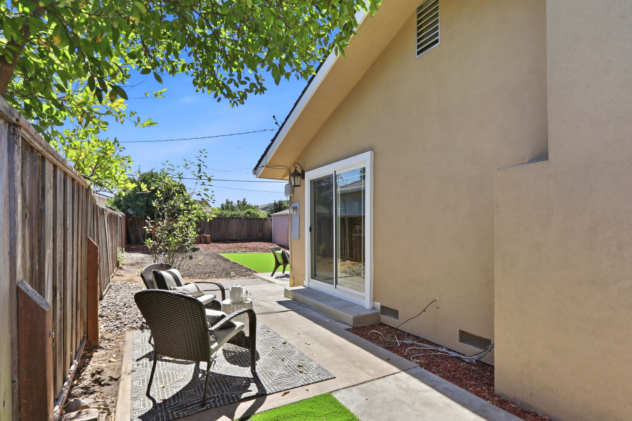  Photo 55