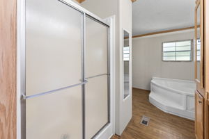  Photo 31