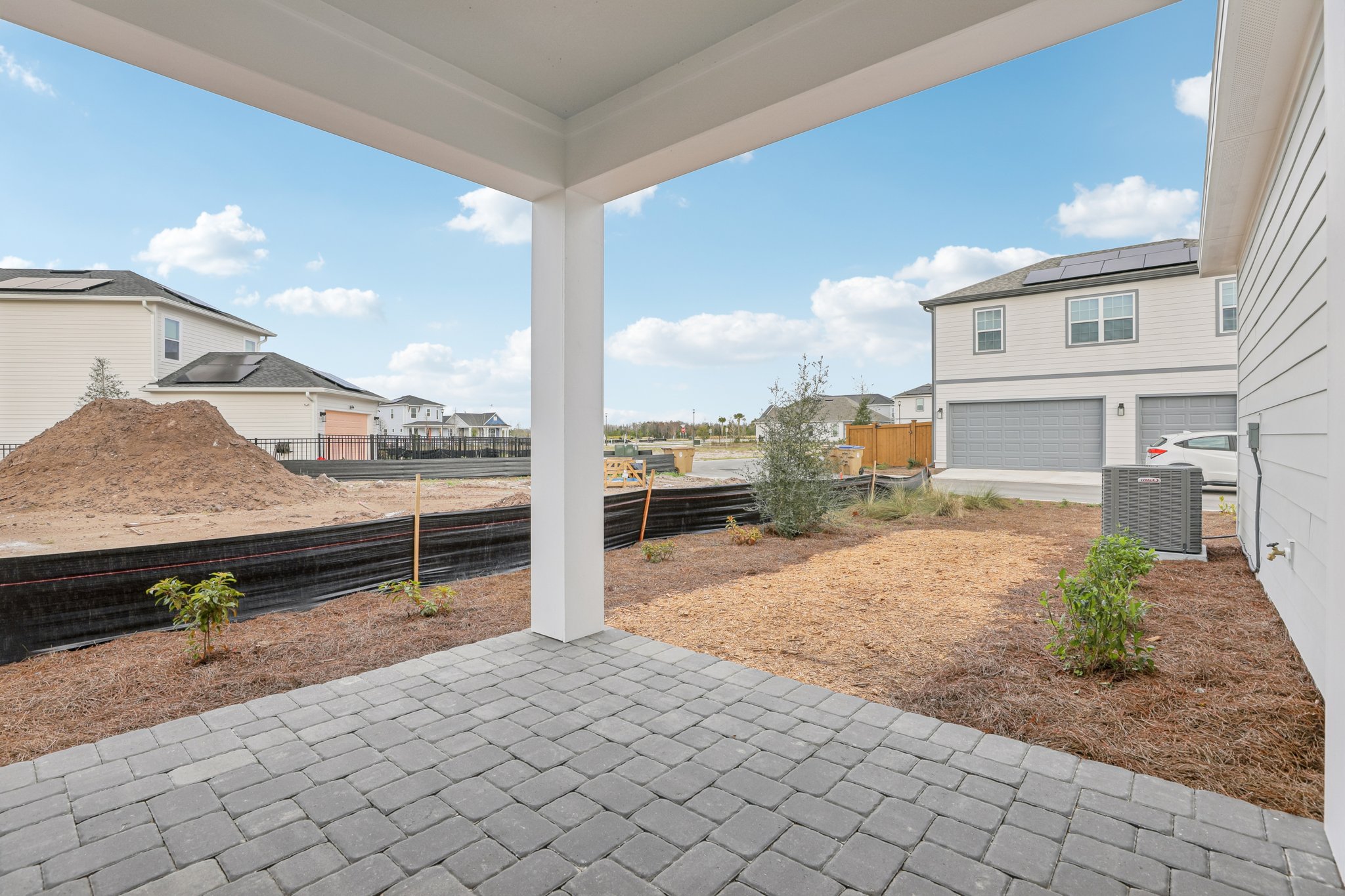 Sailhouse Dr-S0901-044.jpg