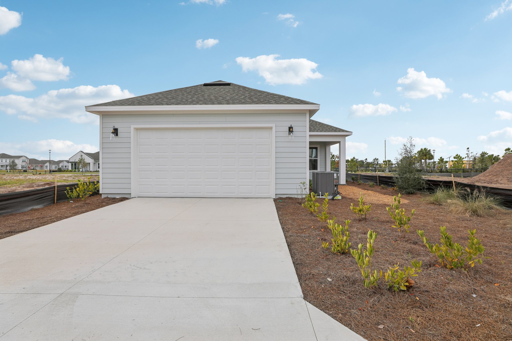 Sailhouse Dr-S0901-047.jpg