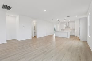 Sailhouse Dr-S0901-010.jpg