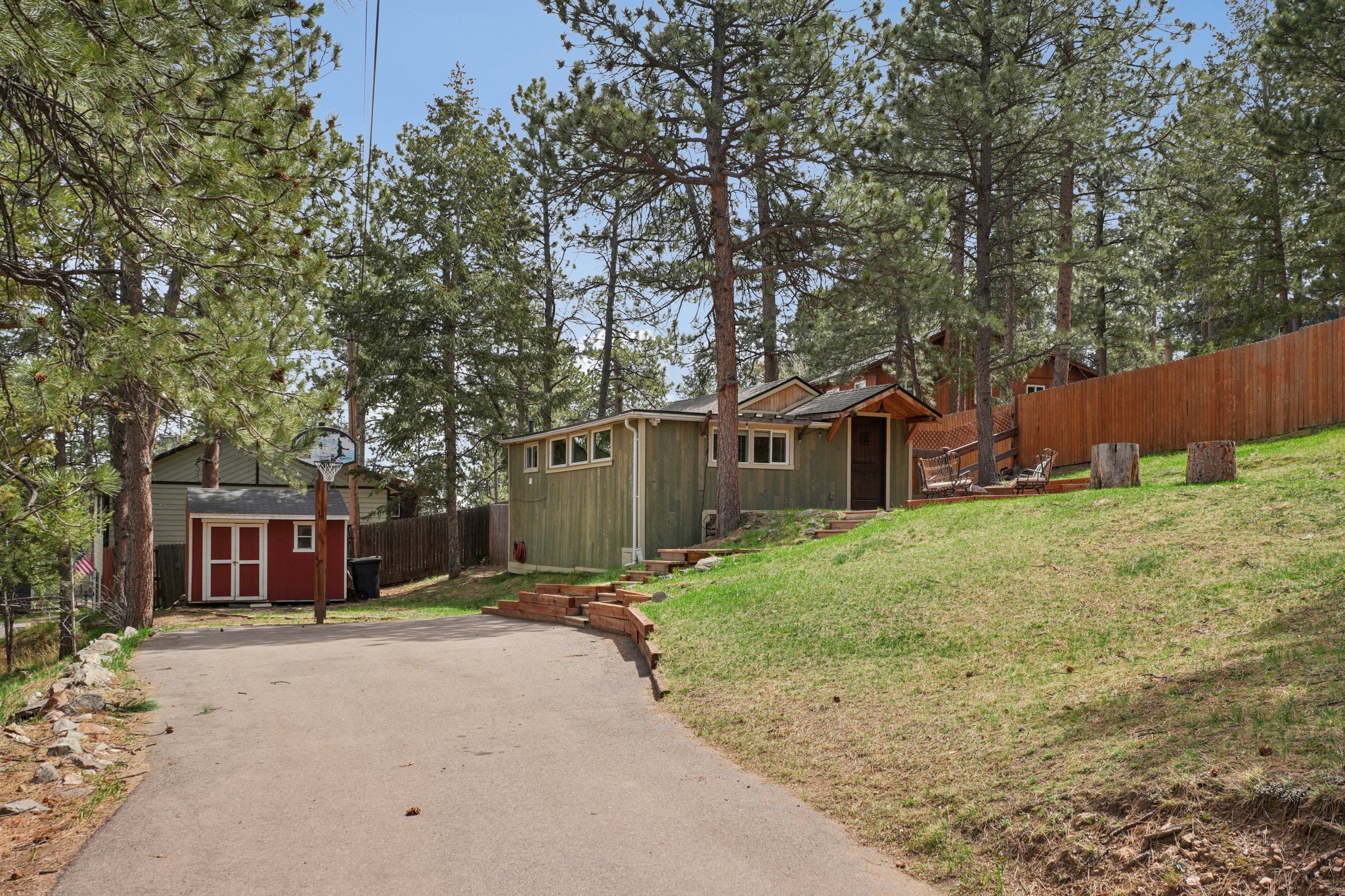 Spruce Rd-S1004-003.jpg