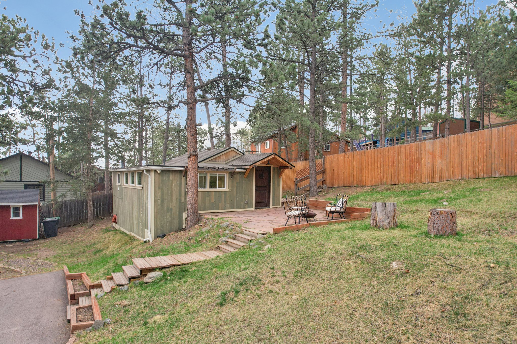 Spruce Rd-S1004-005.jpg