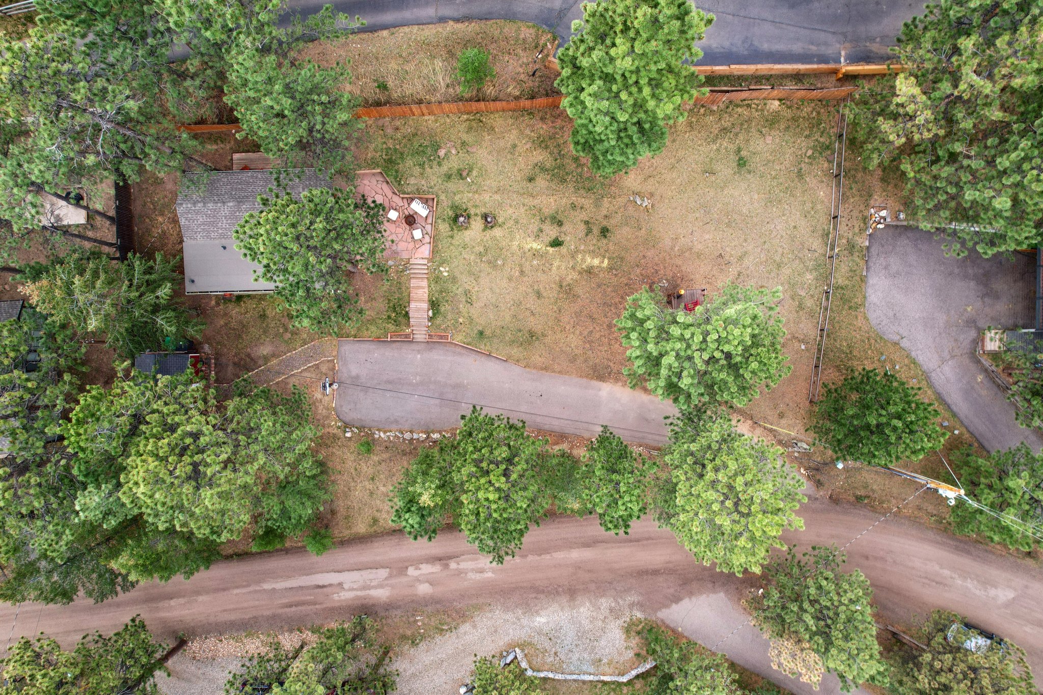 Spruce Rd-S1004-051.jpg
