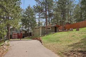Spruce Rd-S1004-003.jpg