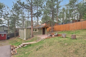 Spruce Rd-S1004-005.jpg