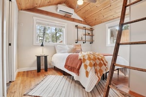 Spruce Rd-S1004-029.jpg