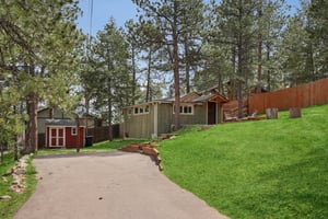 Spruce Rd-S1004-053.jpg