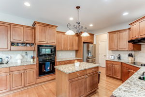  298 Blackberry Run Dr, Dallas, GA 30132, US Photo 9