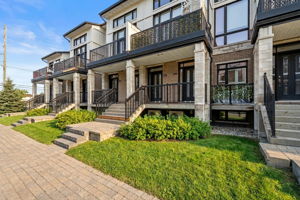  Photo 0