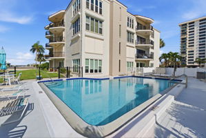  Photo 39