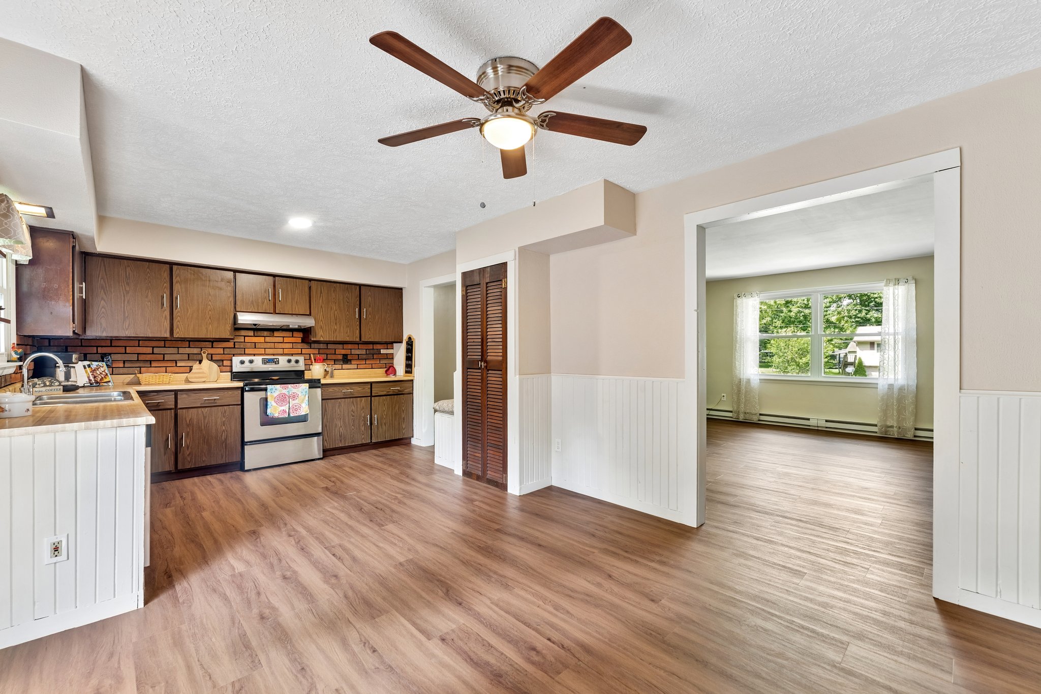 Rosetta Blvd-S1606-011.jpg