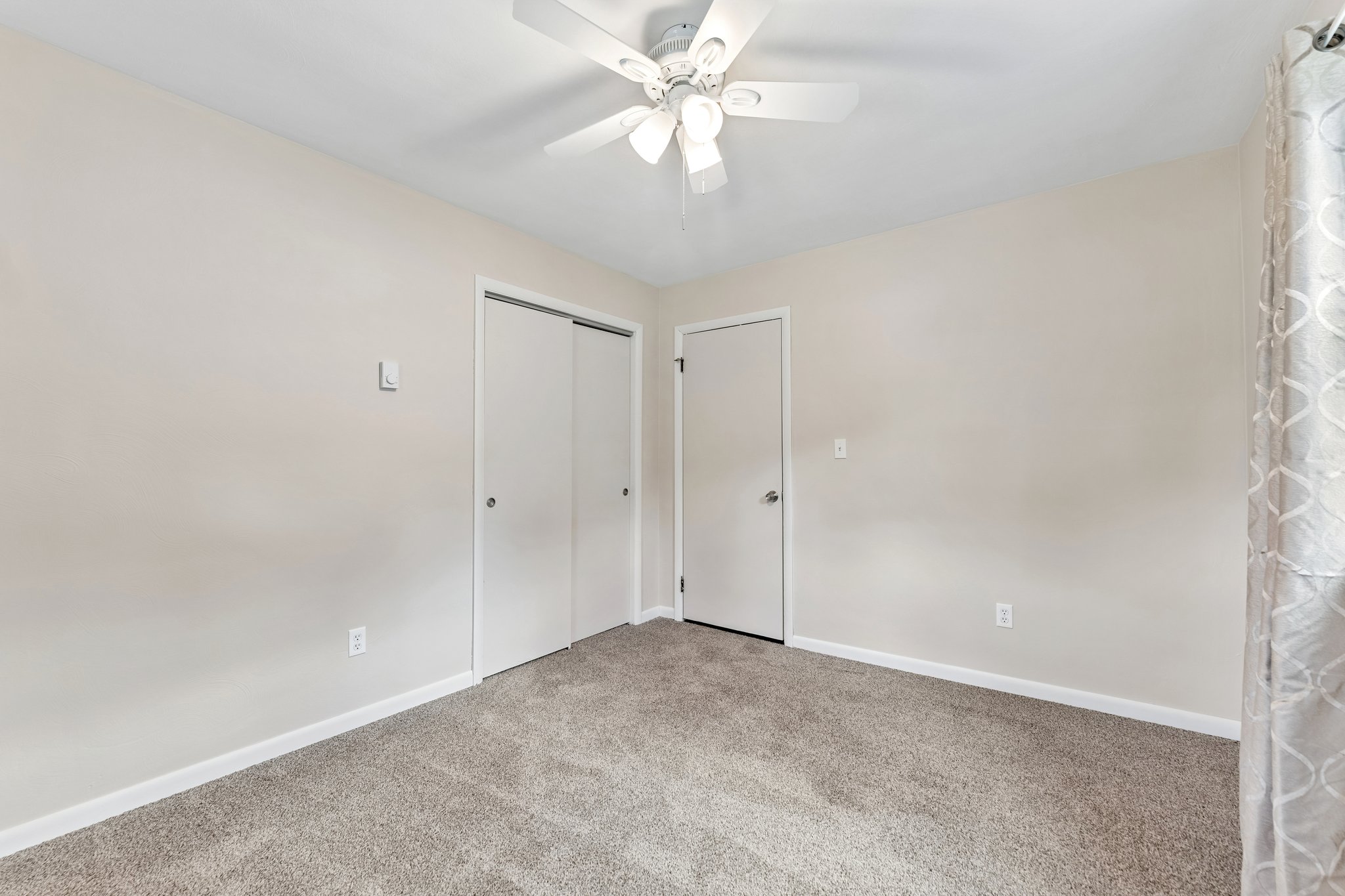 Rosetta Blvd-S1606-026.jpg