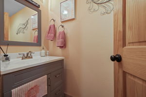  Photo 34