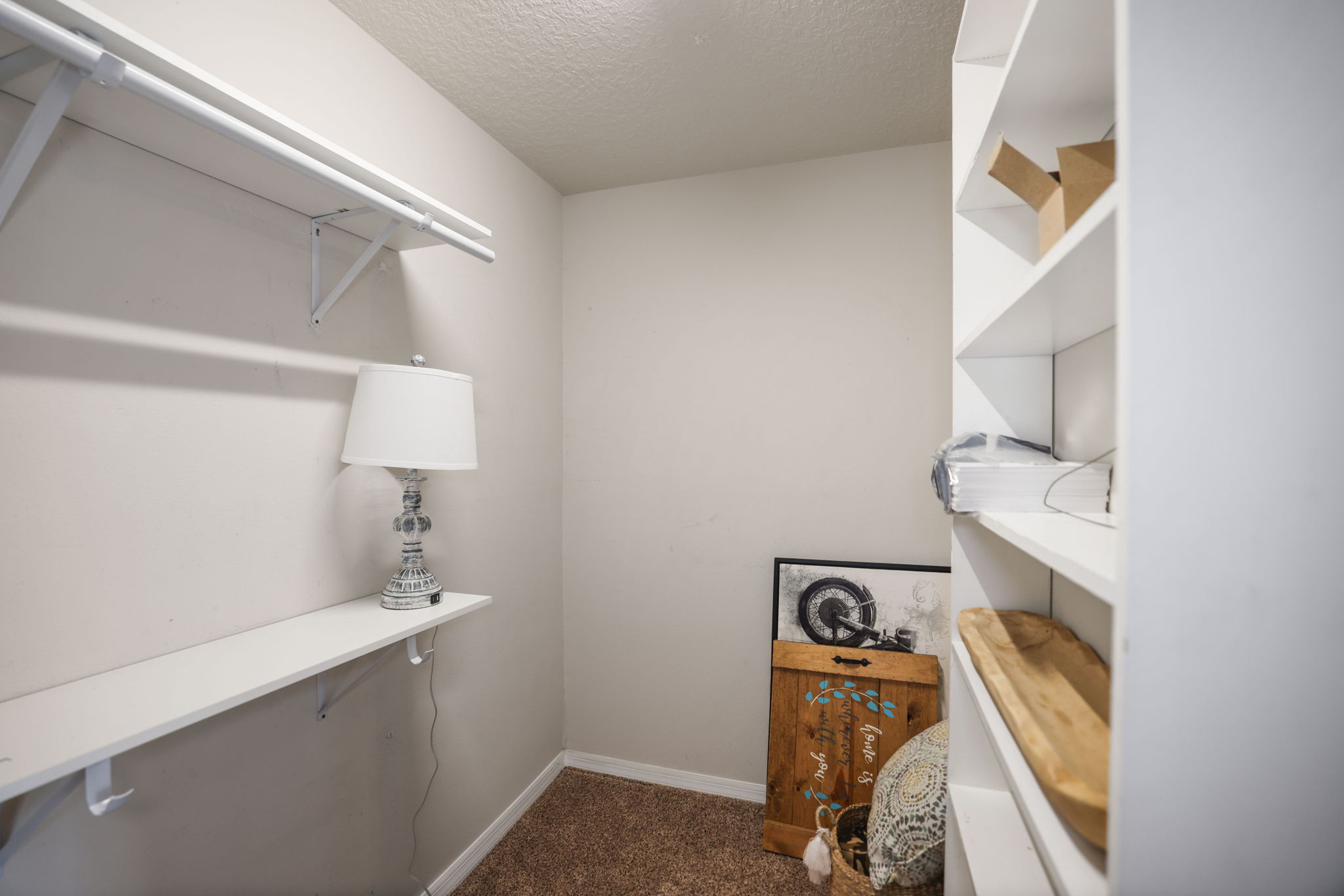 Bonus Room Closet - 495A2110 (1)
