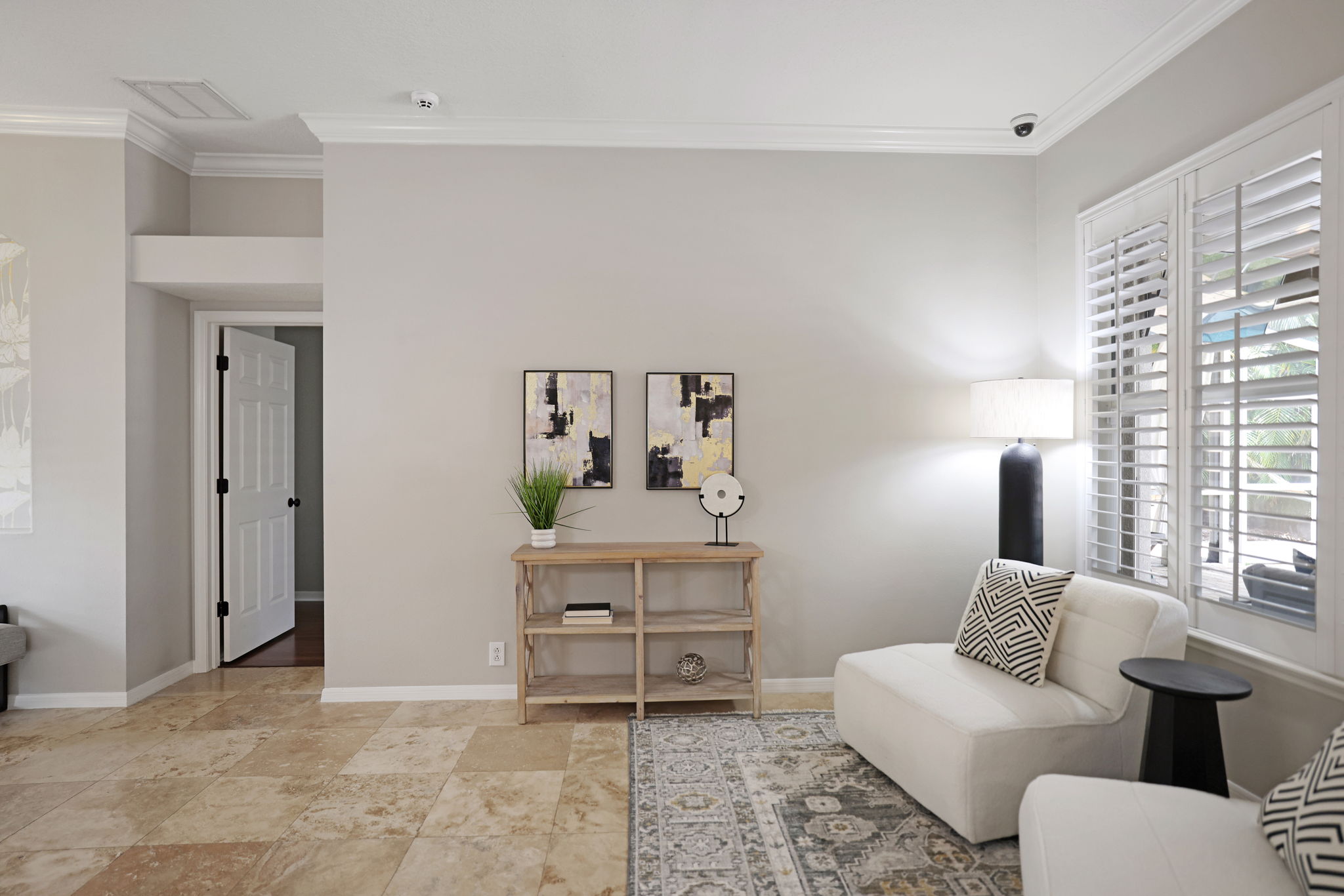 Sitting Area - 495A2228 (1)