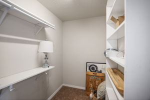 Bonus Room Closet - 495A2110 (1)