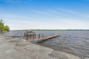  Photo 50